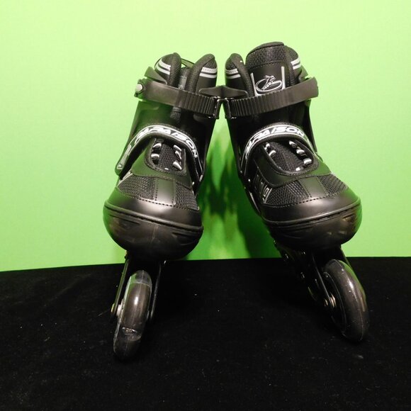 ADJUSTABLE INLINE SKATES FOR GIRLS AND BOYS LIGHT UP WHEELS - Picture 4 of 4